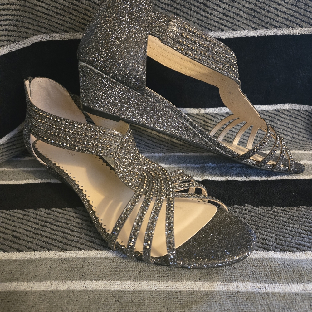 Elegant Glittery Women's Sandals